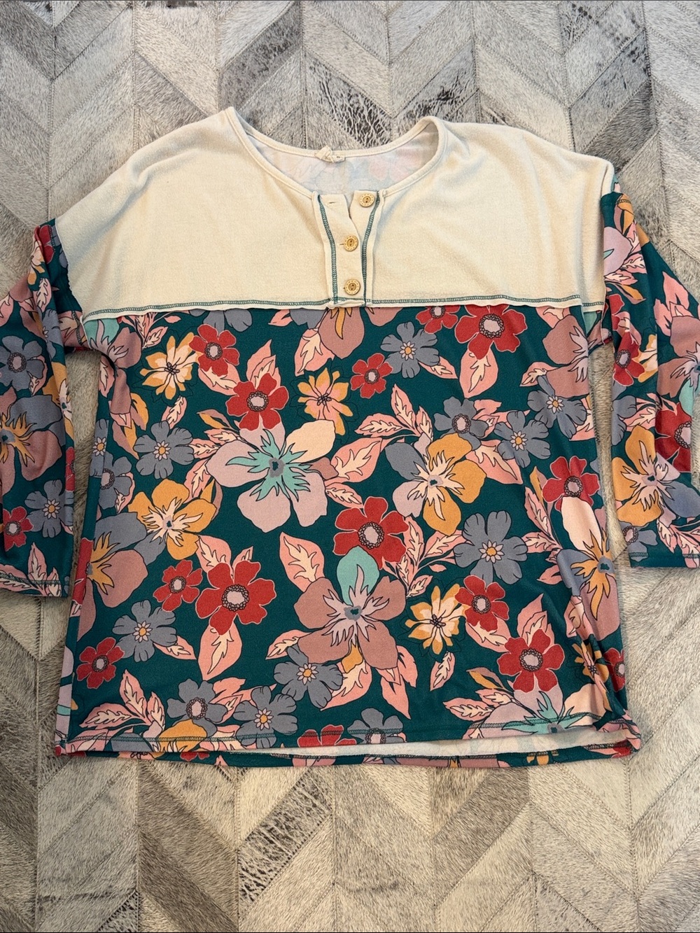 Women’s floral Henley Top - Cream & Teal as Lg
